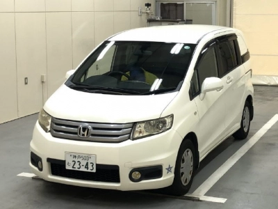 HONDA FREED SPIKE