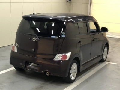 TOYOTA BB