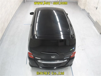 HONDA FREED HYBRID