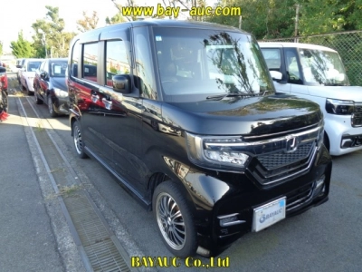 HONDA N BOX CUSTOM