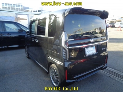 HONDA N BOX CUSTOM