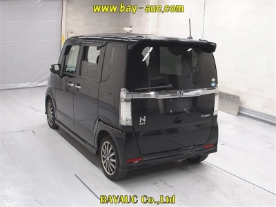 HONDA N BOX CUSTOM