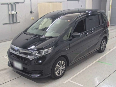 HONDA FREED + HYBRID