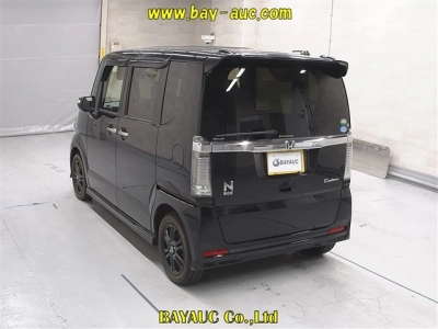 HONDA N BOX CUSTOM