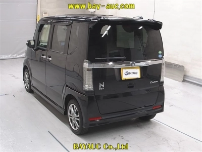HONDA N BOX CUSTOM