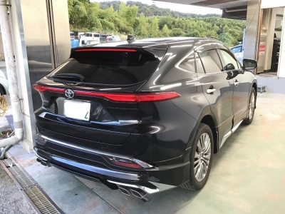 TOYOTA HARRIER