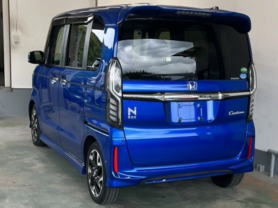 HONDA N BOX CUSTOM