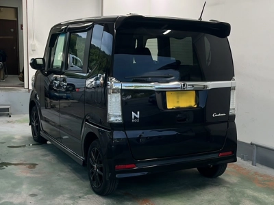 HONDA N BOX CUSTOM