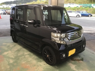 HONDA N BOX CUSTOM