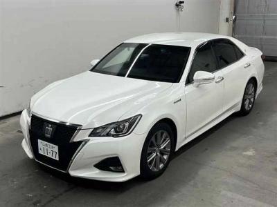 TOYOTA CROWN HYBRID