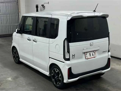 HONDA N BOX CUSTOM