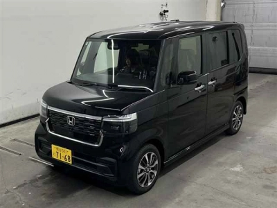 HONDA N BOX CUSTOM