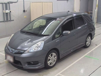 HONDA FIT SHUTTLE HYBRID