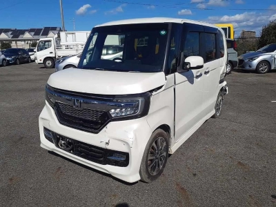 HONDA N BOX CUSTOM