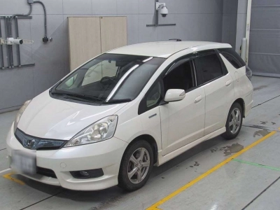 HONDA FIT SHUTTLE HYBRID