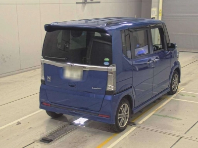 HONDA N BOX CUSTOM