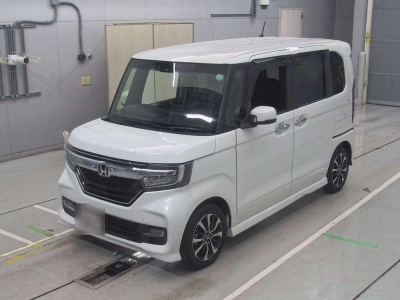 HONDA N BOX CUSTOM