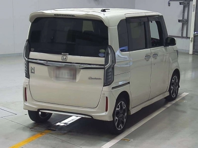 HONDA N BOX CUSTOM