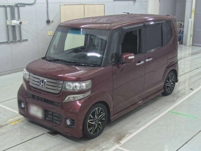 HONDA N BOX CUSTOM