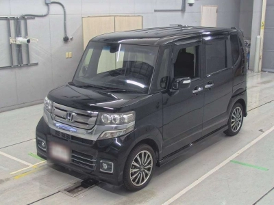 HONDA N BOX CUSTOM