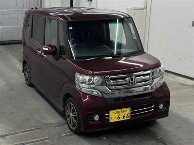 HONDA N BOX CUSTOM