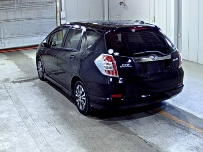 HONDA FIT SHUTTLE HYBRID
