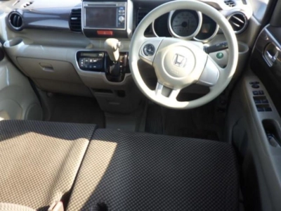 HONDA N BOX +
