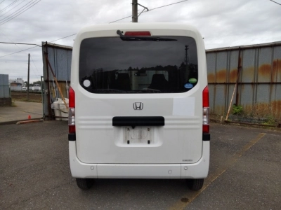 HONDA N-VAN