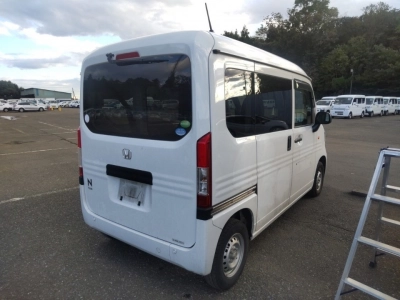 HONDA N-VAN