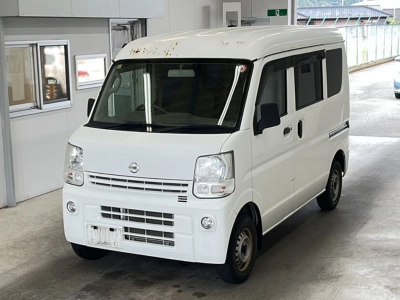 NISSAN CLIPPER VAN