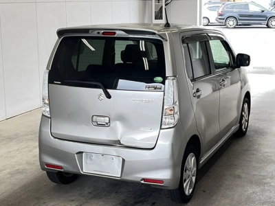 SUZUKI WAGON R STINGRAY