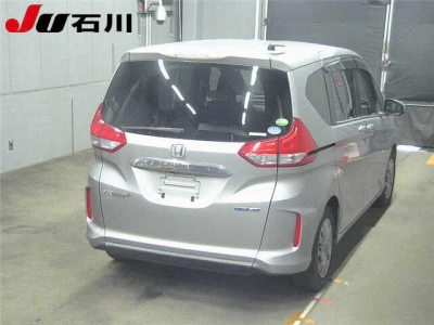 HONDA FREED+