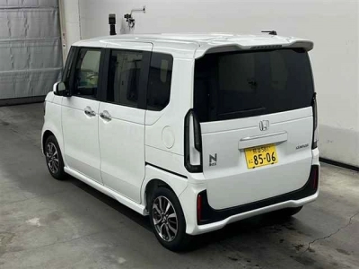 HONDA N BOX CUSTOM