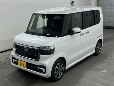 HONDA N BOX CUSTOM