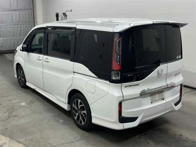 HONDA STEPWGN SPADA