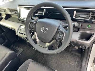 HONDA STEPWGN SPADA