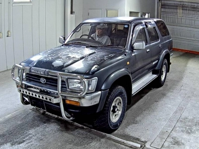 TOYOTA HILUX SURF