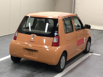 DAIHATSU ESSE