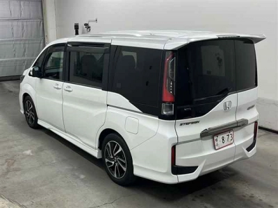 HONDA STEPWGN SPADA