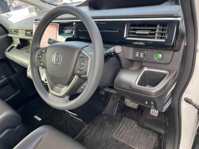 HONDA STEPWGN SPADA