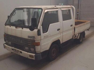 TOYOTA DYNA TRUCK