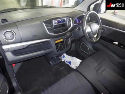 SUZUKI WAGON R STINGRAY