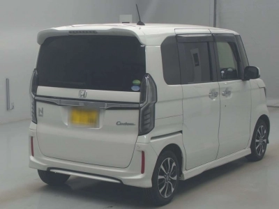 HONDA N BOX CUSTOM