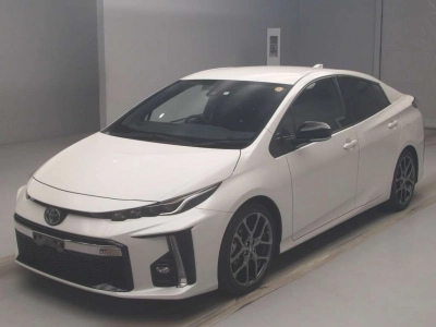 TOYOTA PRIUS PHV