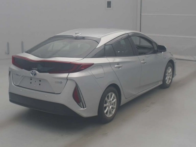 TOYOTA PRIUS PHV