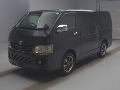 TOYOTA REGIUS VAN