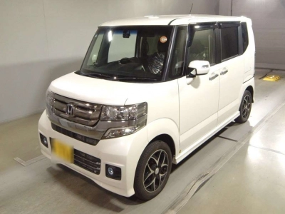 HONDA N BOX CUSTOM