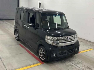 HONDA N BOX CUSTOM