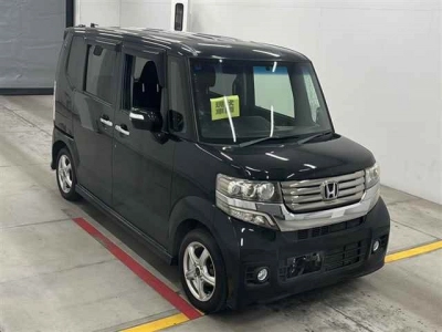 HONDA N BOX CUSTOM