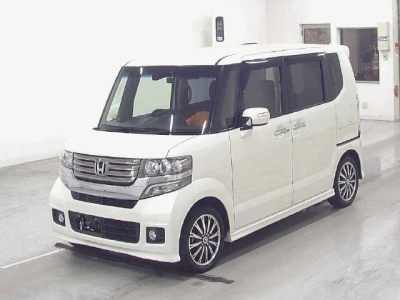 HONDA N BOX CUSTOM